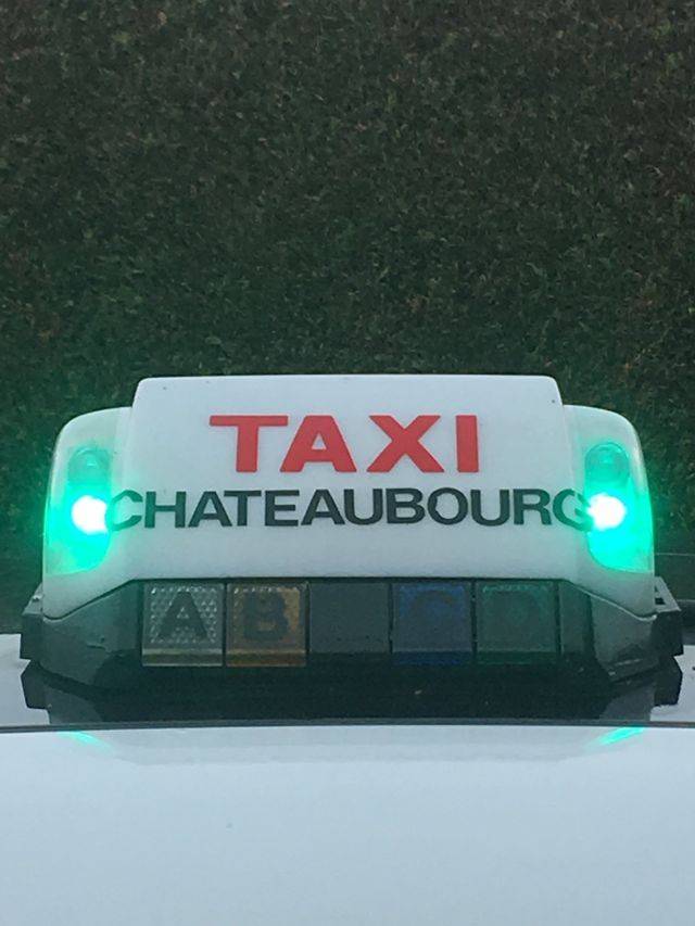 Taxi Châteaubourg